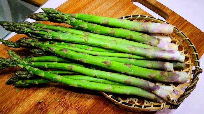 How to cook asparagus in chinese style