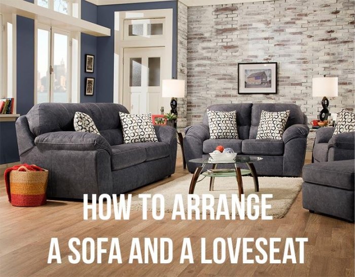 How to decorate a living room with loveseat